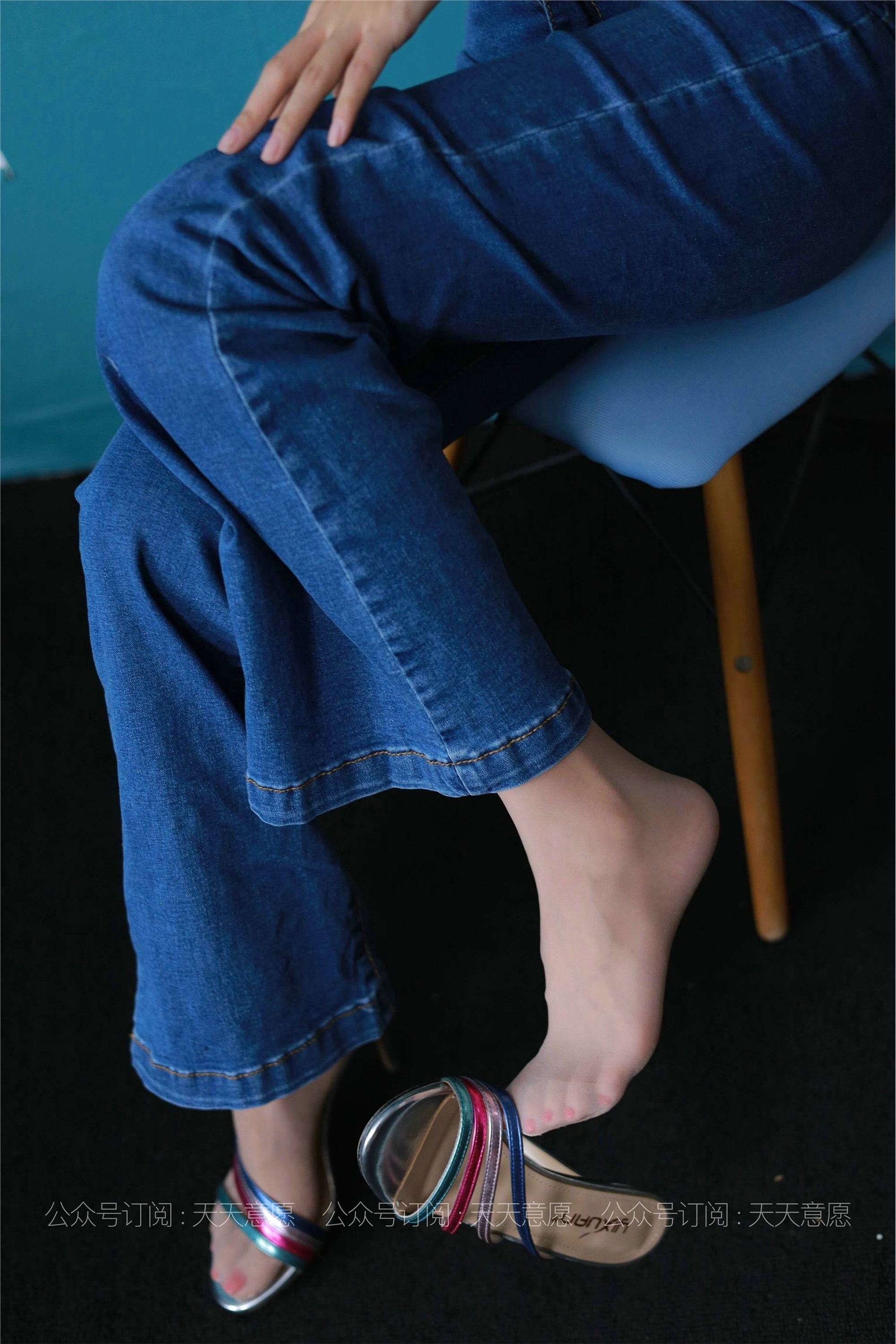 IESS异思趣向  2021.08.04 丝享家879：美子《美背库里丝》